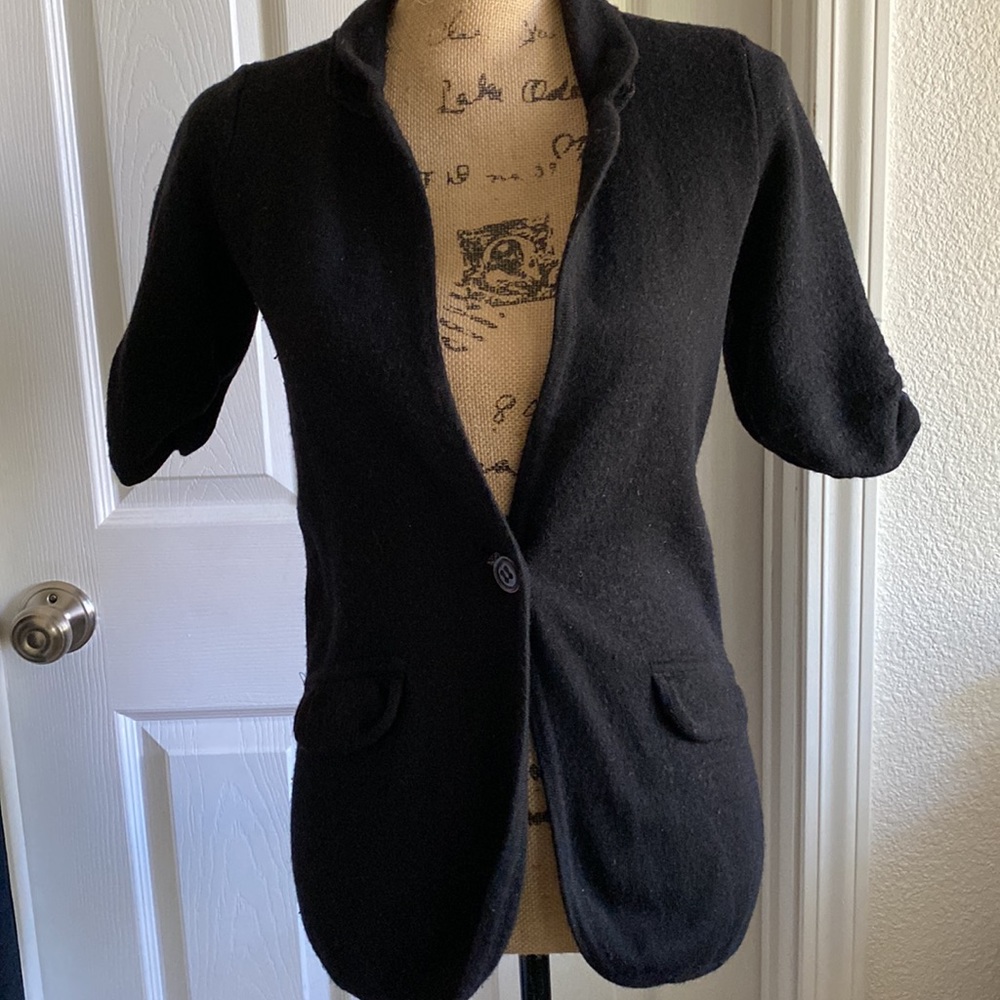 EUC design history • black 3/4 wool blend blazer • small